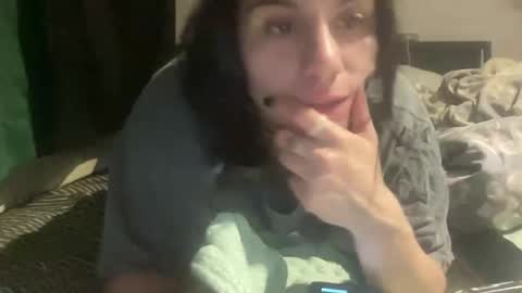 Snapshot of throatyygoat chatting on 15, 1, 2026 throatyygoat online show from 15, 1, 2026