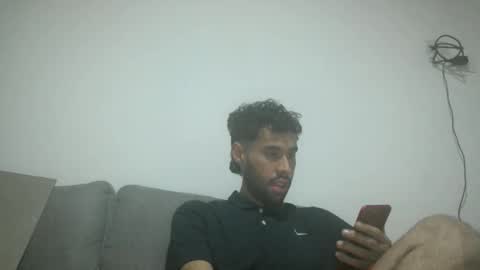 Snapshot of throwawayyourgun chatting on 3, 11, 2025 Luka online show from 3, 11, 2025