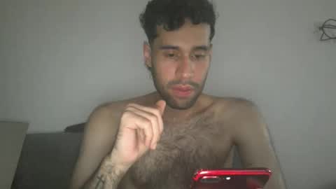 Snapshot of throwawayyourgun chatting on 18, 11, 2025 Luka online show from 18, 11, 2025