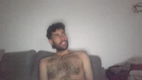 Snapshot of throwawayyourgun chatting on 27, 11, 2025 Luka online show from 27, 11, 2025