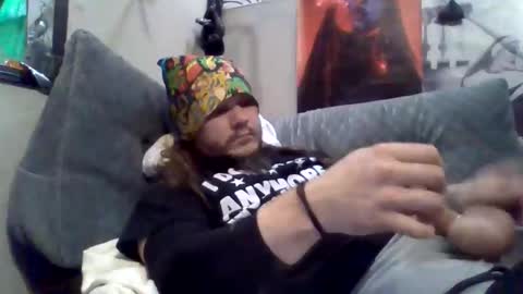 Snapshot of thunder8u42 chatting on 29, 11, 2025 thunder8u42 online show from 29, 11, 2025