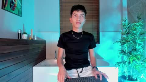 Tiam Muller online show from 25, 10, 2025