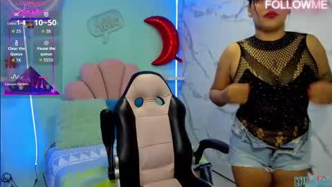 Snapshot of tiana_breeze chatting on 21, 9, 2025 tiana_breeze online show from 21, 9, 2025