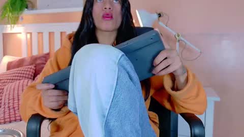 TIANA  online show from 6, 10, 2025