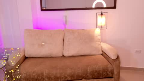 Tiana Cruz online show from 25, 3, 2026