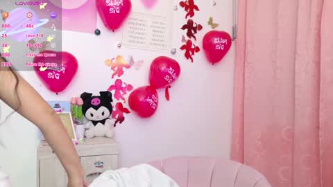 Tiana Le online show from 20, 2, 2025