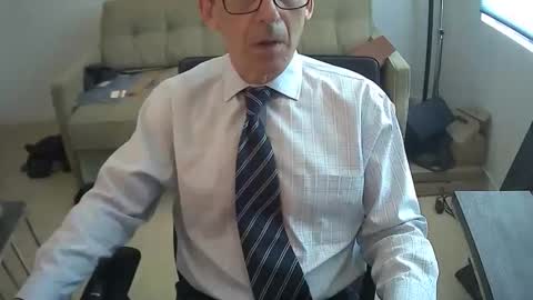 Snapshot of tied__up chatting on 4, 6, 2026 JustMe online show from 4, 6, 2026
