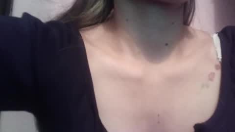 Tifanny online show from 6, 3, 2025