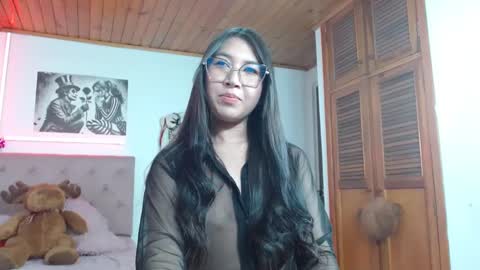 Snapshot of tifanny_squirt chatting on 9, 10, 2025 Tifanny online show from 9, 10, 2025
