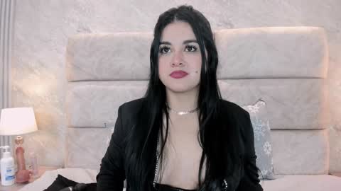 Snapshot of tifany__ross chatting on 27, 12, 2024 Tiff3 online show from 27, 12, 2024
