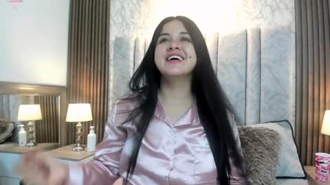 Snapshot of tifany__ross chatting on 26, 1, 2025 Tiff3 online show from 26, 1, 2025