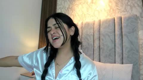 Snapshot of tifany__ross chatting on 11, 2, 2025 Tiff3 online show from 11, 2, 2025