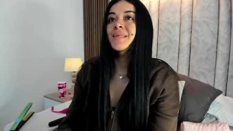 Snapshot of tifany__ross chatting on 30, 9, 2025 Tiff3 online show from 30, 9, 2025