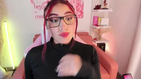 Tiffany online show from 30, 3, 2026