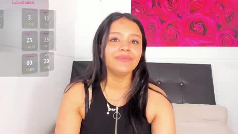 Sara  online show from 9, 12, 2024