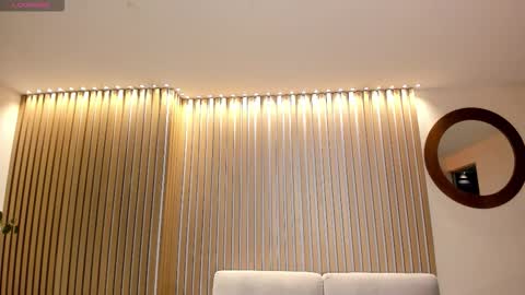 Tiffanny Sins online show from 13, 1, 2026