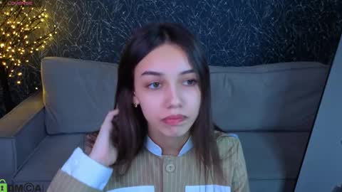 Snapshot of tiffany__grace chatting on 9, 3, 2026 Tiffany online show from 9, 3, 2026