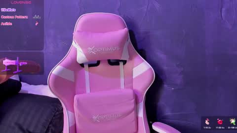 Snapshot of tiffany_bigboobs chatting on 23, 1, 2025 tiffany_bigboobs online show from 23, 1, 2025