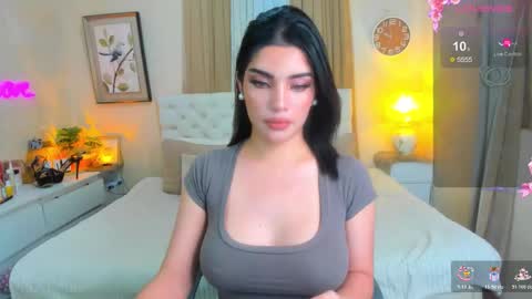 Tiffany online show from 25, 11, 2025