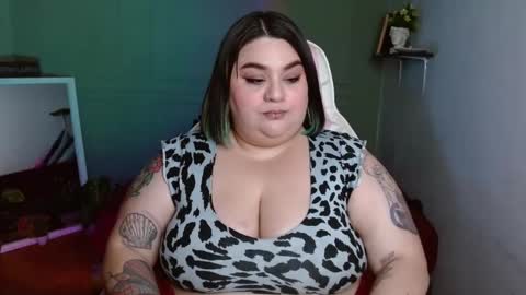 Snapshot of tiffany_laurens chatting on 2, 2, 2025 dont forget ask for custom vids online show from 2, 2, 2025