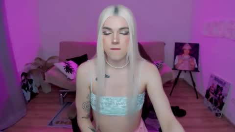 Snapshot of tiffany_smitch chatting on 24, 2, 2026 Tif online show from 24, 2, 2026