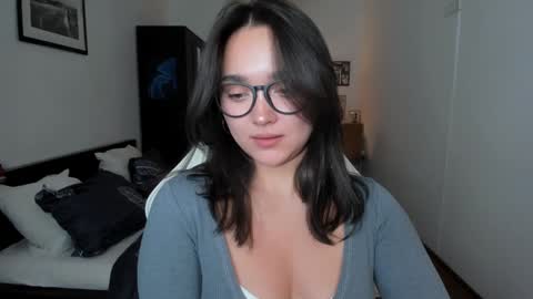  Tiffany  online show from 21, 12, 2024