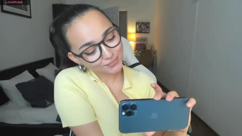  Tiffany  online show from 23, 12, 2024