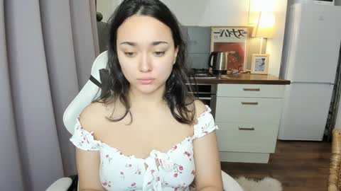  Tiffany  online show from 14, 1, 2025