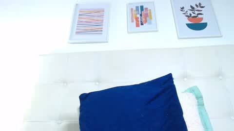 Snapshot of tiffanyfox_1 chatting on 29, 12, 2024 Tifanny Fox online show from 29, 12, 2024