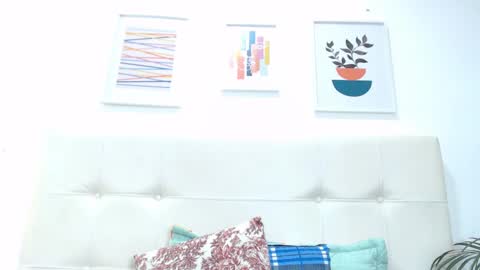 Snapshot of tiffanyfox_1 chatting on 8, 2, 2025 Tifanny Fox online show from 8, 2, 2025