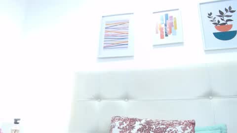 Snapshot of tiffanyfox_1 chatting on 15, 2, 2025 Tifanny Fox online show from 15, 2, 2025