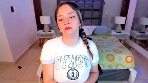 tiffanyhoustton online show from 31, 7, 2026