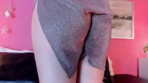 Stefany Suarez online show from 19, 12, 2025