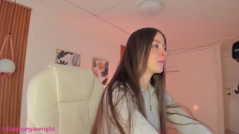 Snapshot of tiffanywright_ chatting on 25, 1, 2025 Tiffany online show from 25, 1, 2025