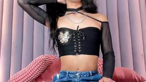 Snapshot of tiffvalentinee_ chatting on 27, 9, 2025 Tiffany online show from 27, 9, 2025