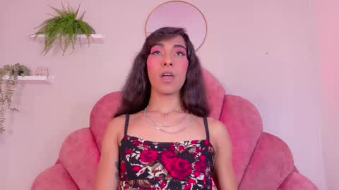 Snapshot of tiffvalentinee_ chatting on 14, 10, 2025 Tiffany online show from 14, 10, 2025