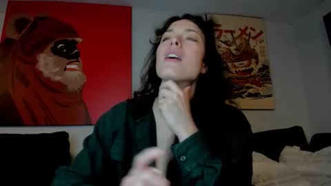 Snapshot of tiggerrosey chatting on 28, 10, 2025 All my Links online show from 28, 10, 2025