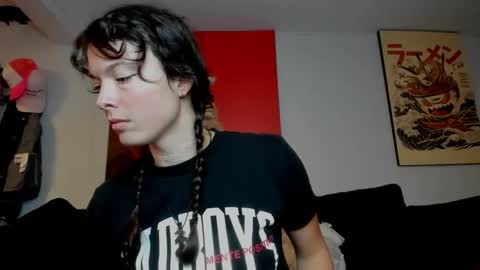 Snapshot of tiggerrosey chatting on 31, 10, 2025 All my Links online show from 31, 10, 2025