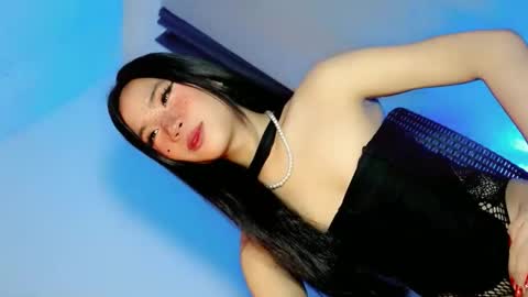 tight_elliana online show from 26, 9, 2025