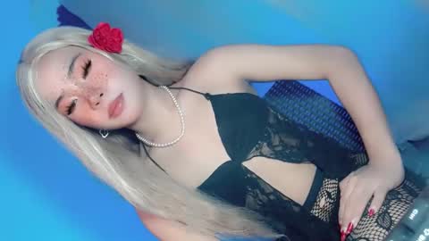 tight_elliana online show from 16, 11, 2025