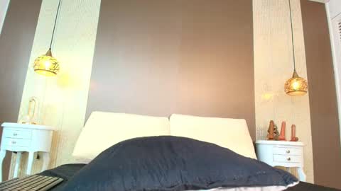 T I F F A N Y online show from 1, 10, 2025