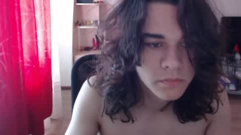 Snapshot of tiiiiiiiiiim chatting on 9, 7, 2026 Tim online show from 9, 7, 2026