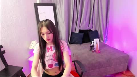 tiinajonus_ online show from 28, 5, 2026