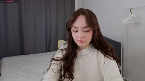 Mia online show from 6, 3, 2026