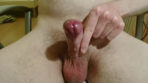 Snapshot of timide93 chatting on 27, 3, 2026 jeune coquin online show from 27, 3, 2026