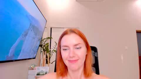 Snapshot of timissi chatting on 7, 3, 2025 Timis but I prefer you whisper to my ear my girl online show from 7, 3, 2025