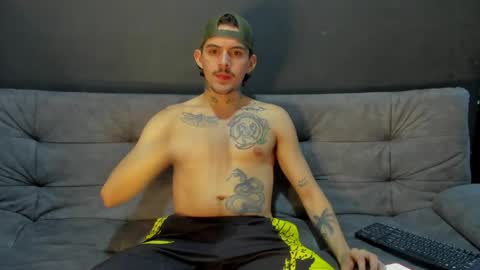 Snapshot of timothy_eliot chatting on 5, 5, 2026 wanna play bareback uncut colombian couple new twink bbk online show from 5, 5, 2026