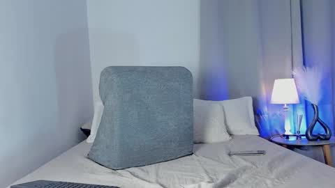 timi  jones online show from 14, 12, 2024