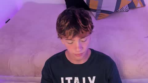 Timothy 21 years old online show from 30, 9, 2025