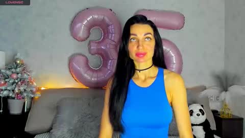 Snapshot of tina_mart chatting on 4, 12, 2025 Tina online show from 4, 12, 2025